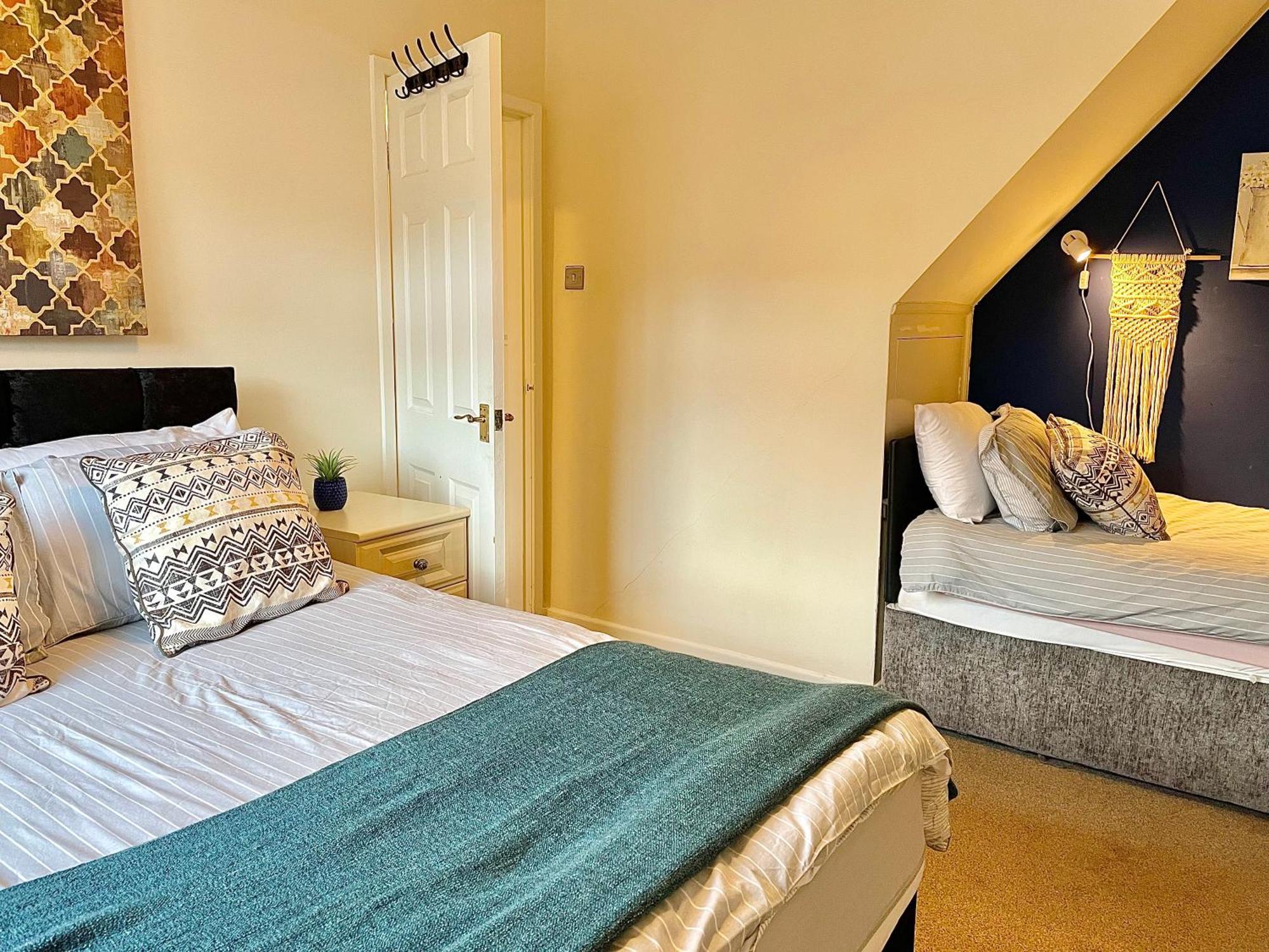 Summer Lane House-3 Bedrooms-Close To M1-Longer Stay-Free Parking Barnsley Buitenkant foto